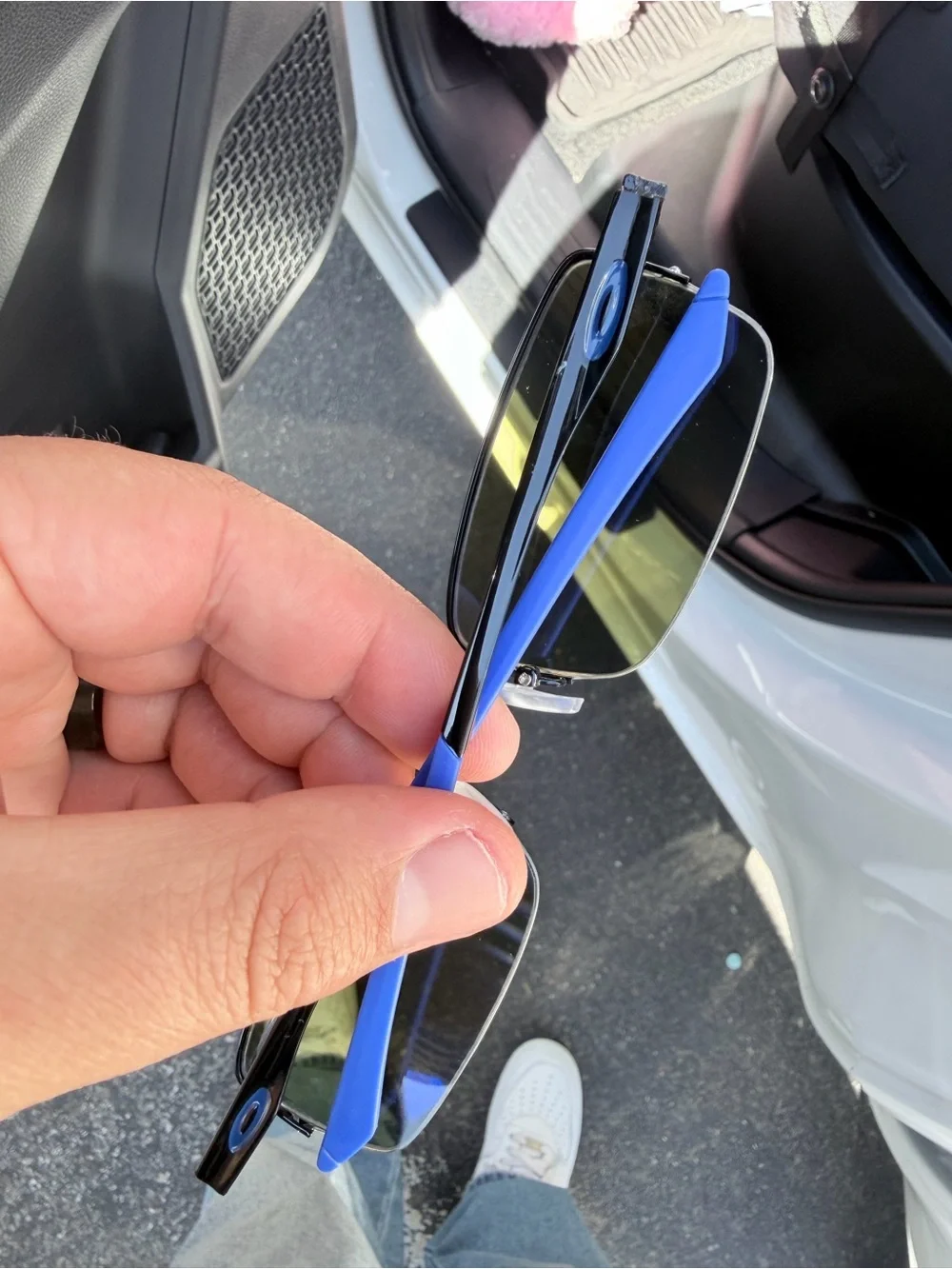 Blue Mirrored Rimless Sunglasses for Men - Oakley
